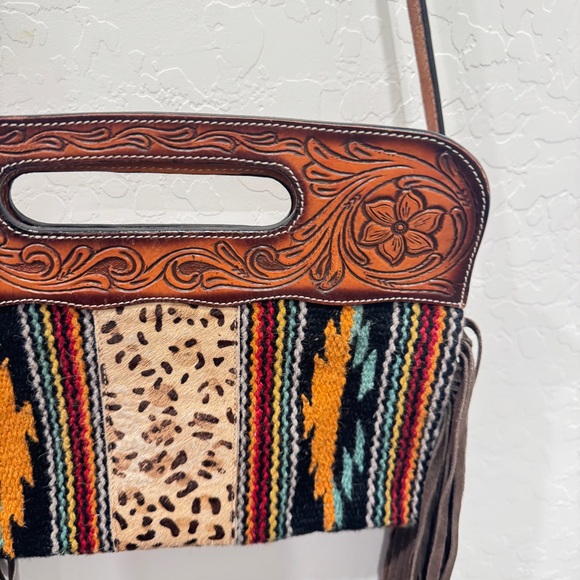 Rafter T Ranch Co Tooled Leather Should Bag Purse Southwestern Aztec Fringed - Picture 4 of 10